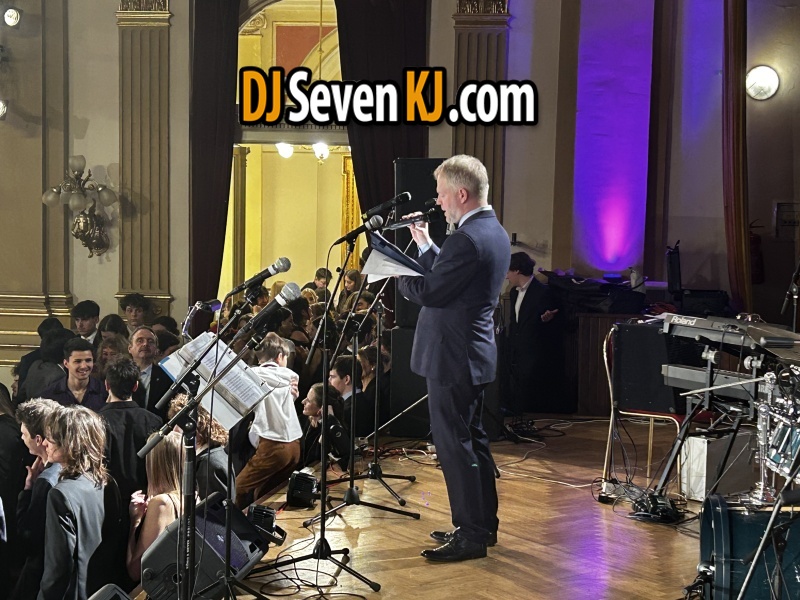 Dj na maturitní ples